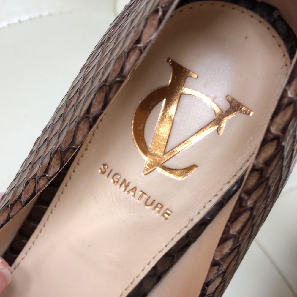 Vince Camuto all leather pump heel shoe, size 7.5 - Picture 7 of 11
